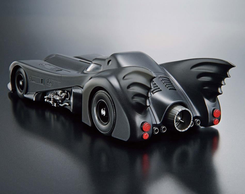 Batman (1989) Batmobile 1/35 Scale Model Kit