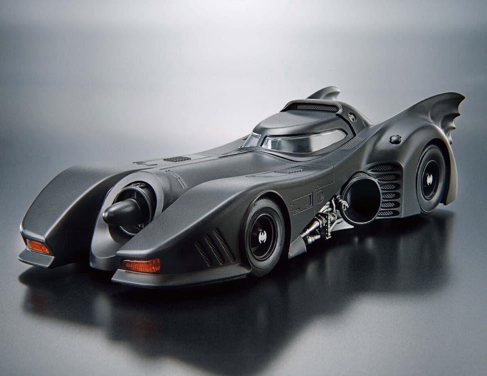 Batman (1989) Batmobile 1/35 Scale Model Kit